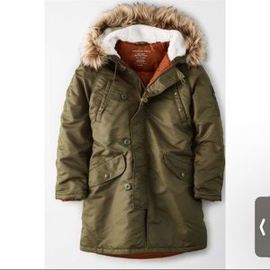 AE SATIN PARKA